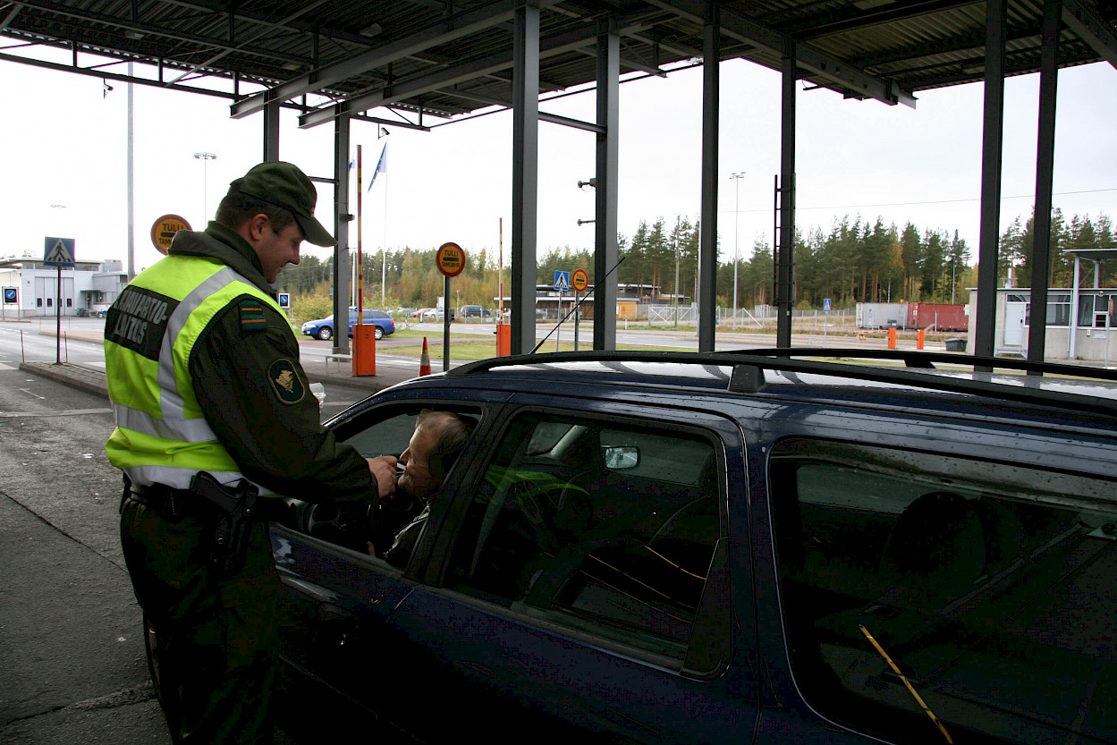 Kuvituskuva rajanylityspaikalta